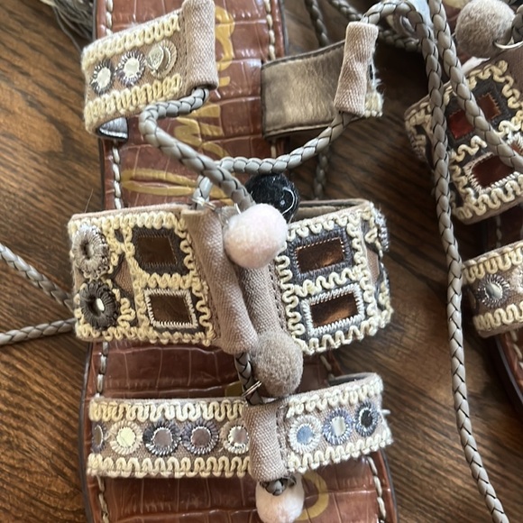 Sam Edelman Gretchen Boho gladiator ankle wrap sandals. Women’s size 7. - Picture 8 of 8